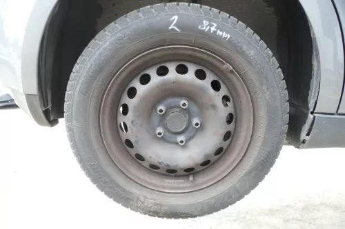 4x VW Golf 6 Plus 5M 195/65 R15 91T Winterreifen M+S Felgen Reifen M&S 5-8mm (176018)