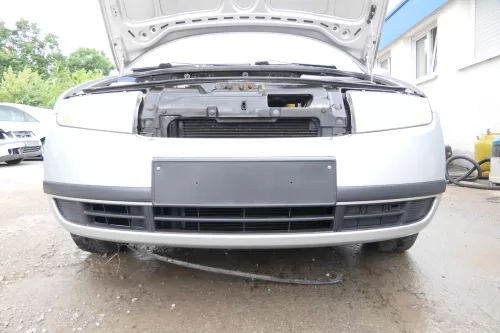 Skoda Fabia 6Y Stoßstange Stoßfänger vorne silber grau LF7T 2000-2004 (176023)