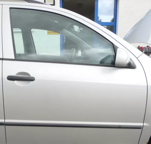 Skoda Fabia 6Y Kombi Limousine Tür vorne rechts Beifahrertür grau silber LF7T