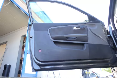 1x Seat Ibiza 6L Türverkleidung Verkleidung Tür vorne links 2/3-Türer Griff (176087)