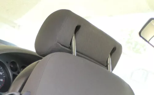 1x Seat Ibiza 6L Kopfstütze vorne vorn antrahzit rechts / links (176108)