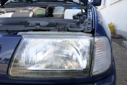 Seat Ibiza 6K Cordoba Scheinwerfer links vorne mit Blinker Stellmotor