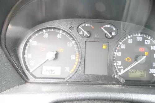 Skoda Fabia 6Y Tacho Tachometer Kombiinstrument 6Y0920880L 222.000km 1,4 BBY BKY