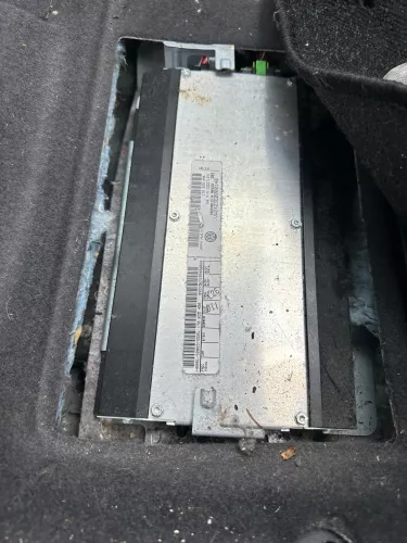 VW Touran Verstärker für Sound Amplifier Basic Soundsystem 1T0035456