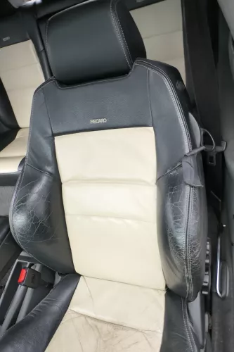 Q805 A3 8L Sitz Sitze vorne links + rechts +hinten Ledersitz Kopfstützen (176205)