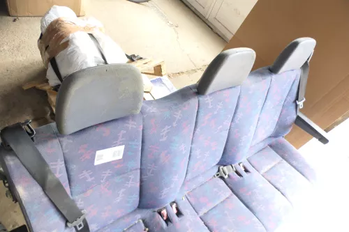 VW Crafter 2E Sprinter 901 902 Sitze hinten Sitz Rückbank 3-er mit Gurt (176236)