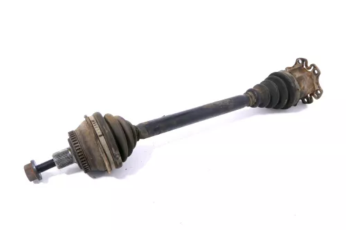 Audi A6 2,5 TDI Antriebswelle Gelenkwelle rechts 4Z7407272D BDG AKE Schaltung