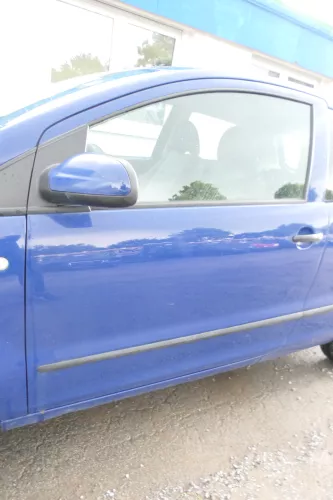 VW Fox 5Z Tür vorne links Fahrertür blau LL5M - ohne Anbauteile (176373)