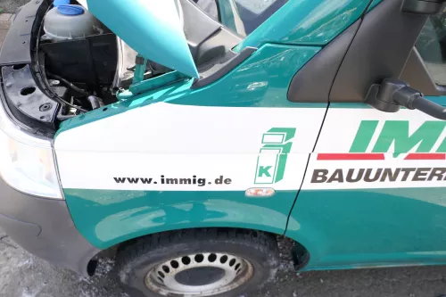 VW T5 Kotflügel vorne links weiß grün 7H0821101E