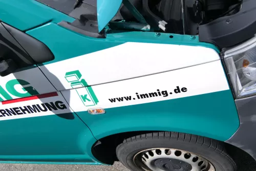 VW T5 7E 2 Facelift Kotflügel vorne rechts weiß grün B9A 7H0821102E (176430)