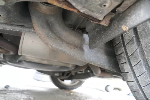 Audi A3 8P Auspuff Endschalldämpfer hinten 1,6  Motor BAG BLP BLF Mittelschal (176537)