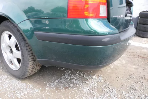 VW Golf 4 Bora Kombi Stoßstange hinten Heckstoßstange Stoßfänger grün LC6M (176672)