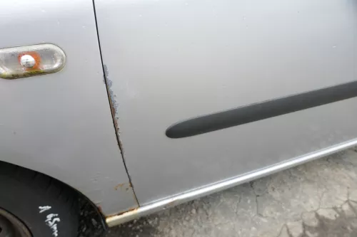 Ibiza 6L Tür Fahrertür 4/5-Türer vorne links silber grau LS7N - ohne Anbauteile (176686)