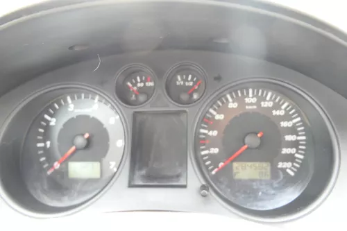 Seat Ibiza 6L Tacho Tachometer Kombiinstrument 284.000km 6L0920801 1,2 BBY 1,4