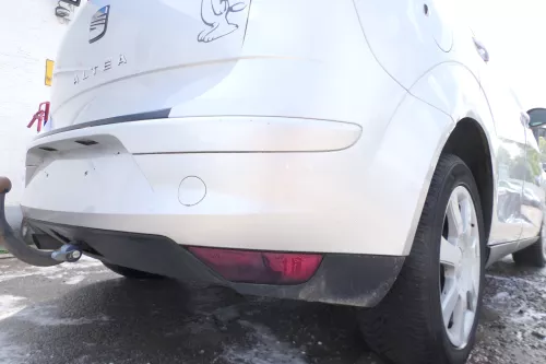 Seat Altea 5P Stoßstange hinten Heckstoßstange Stoßfänger grau silber LS7N (176745)