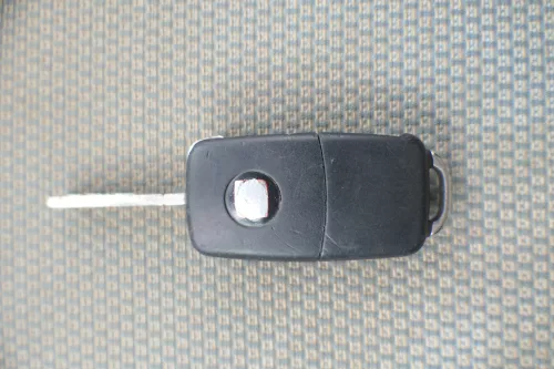 Seat Altea 5P Zündschloß Schloß Zündung 1x Schlüssel + Türschloß links (176782)