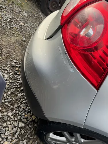 VW Golf 5 1K Limousine Stoßstange hinten Heckstoßstange silber LA7W PDC (176944)