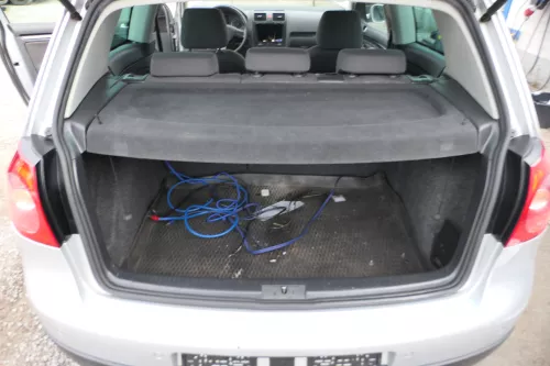 VW Golf 5 1K Limousine Stoßstange hinten Heckstoßstange silber LA7W PDC (176944)