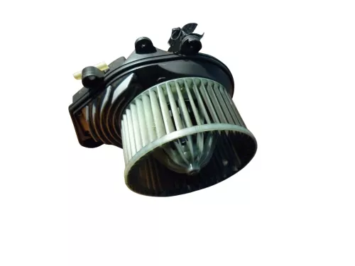 Audi A4 Passat 3B Lüfter Innenraum Gebläselüfter 8D1820021 Heizung Klima (176951)