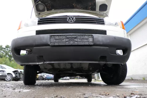 VW T4 kurze Version Stoßstange Frontstoßstange vorne schwarz AC-0 7D0807221 Nebe (177127)