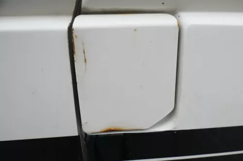 VW T4 Tankdeckel Tankklappe Tank Deckel Klappe weiß R902