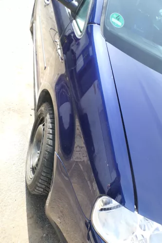VW Touran 1T Kotflügel vorne rechts blau LB5N 1T0821022A ca.Bj2003-2006 (177781)