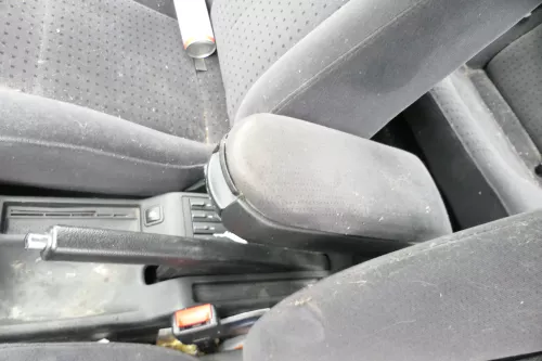 VW Passat 3B Mittelarmlehne Armlehne Lehne Mitte Original schwarz Velour