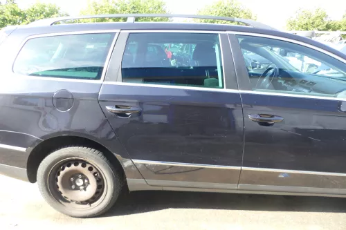 VW Passat 3C Kombi Variant Tür hinten rechts schwarz LC9X - ohneAnbauteile
