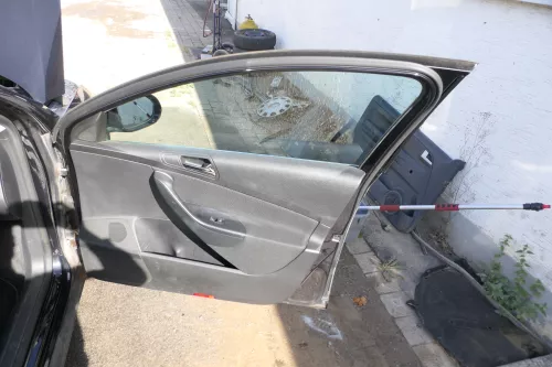 1x VW Passat 3C Variant Türverkleidung Verkleidung Tür vorne rechts schwarz (177824)