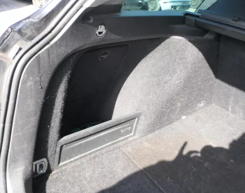 VW Passat 3C Kombi Avant Verkleidung Abdeckung Kofferraum Seitenverkleidung link