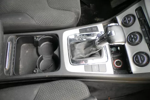 Passat 3C Mittelkonsole Verkleidung Klappe Abdeckung Dekor silber matt chrom Asc