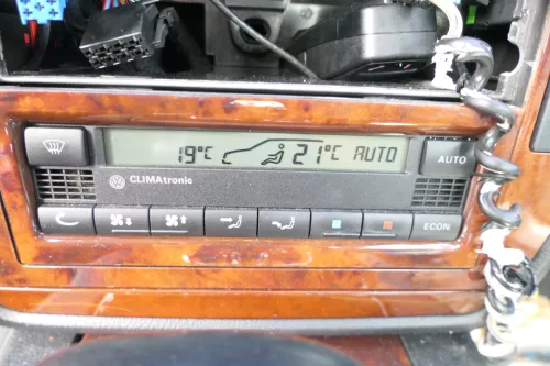 VW Passat 3B 3BG Mittelkonsole Verkleidung Aschenbecher Dekor Holz Optik (177881)