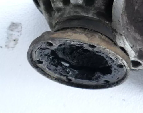 VW Golf 4 Bora Octavia Flanschwelle Flansch an Getriebe TDI 1,9-1.8 rechts/lins