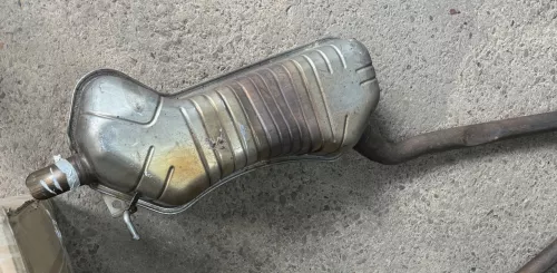 1x A6 4B Quattro Allrad Auspuff Endschalldämpfer links hinten 3,0 2,7 ASN BBJ