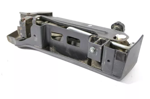 VW Caddy 2K Bordwerkzeug Pannenset Wagenheber für Ersatzrad Notrad (178363)