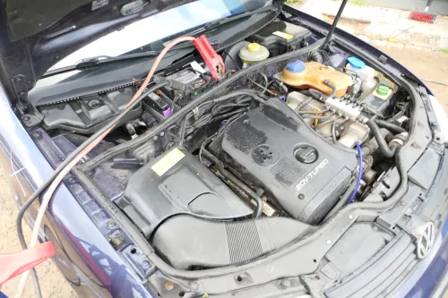 Golf 4 A3 Turbolader Schlauch Leitung Rohr  058145735E Ölrücklaufleitung