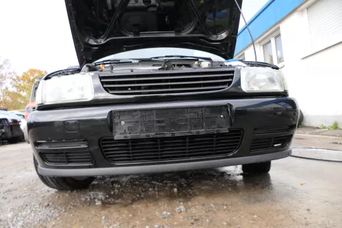 Polo 6N Stoßstange vorne breite Styling XXL Frontstoßstange schwarz L041 +Gitter