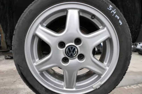 VW Polo 6N2 Lupo Alufelgen Felgen 195/45 R15 78H 1H0601025AE Reifen 5mm BBS (178670)