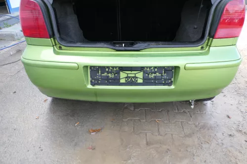 VW Polo 6N2 Stoßstange hinten Heckstoßstange Stoßfänger grün LA6M