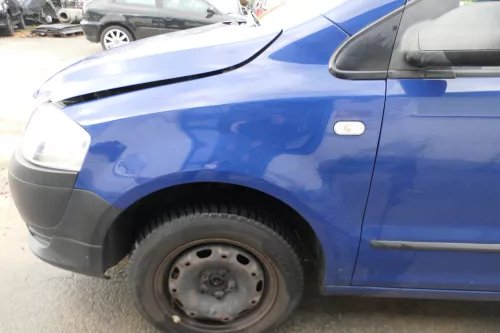 VW Fox Kotflügel vorne links blau LL5M