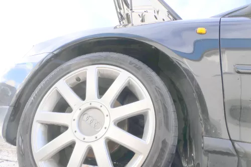 Audi A3 8L Kotflügel vorne links schwarz LY9B (178797)