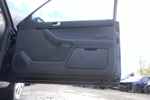 1x Audi A3 8L Türverkleidung Verkleidung Tür vorne rechts 2/3-Türer onyx/schiefe (178802)