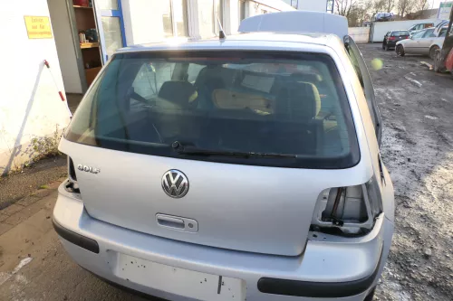 Golf 4 Limousine Stoßstange hinten Heckstoßstange Stoßfänger silber LB7Z Spoiler (178833)