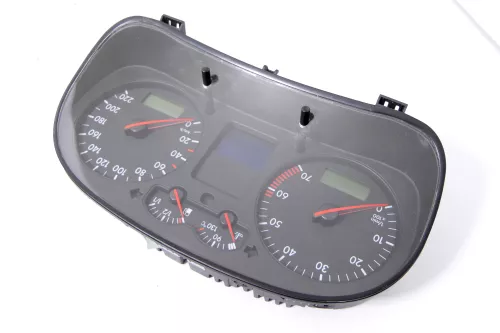 VW Golf 4 Tacho Tachometer Kombiinstrument 284.000km 1J0920826 1,4 16V 75PS 55kw