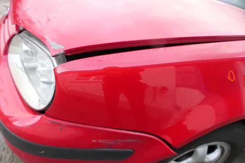 VW Golf 4 1J Kotflügel vorne links rot LY3D - kleine Hageldellen (178903)