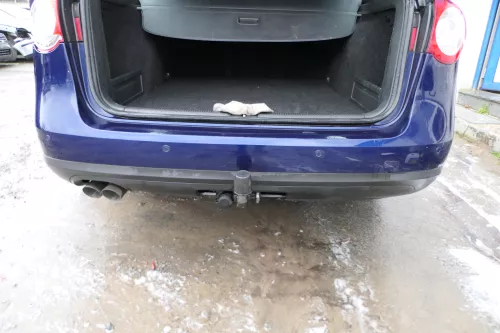 Passat 3C Kombi Stoßstange hinten Heckstoßstange Stoßfänger blau LD5Q PDC