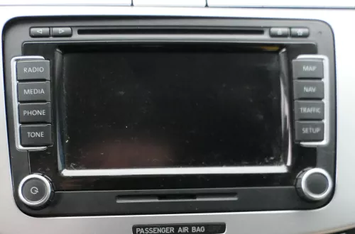 VW Passat 3C Golf 5 Touran Navi Navigationssystem RNS510 1T0035680C mit Code