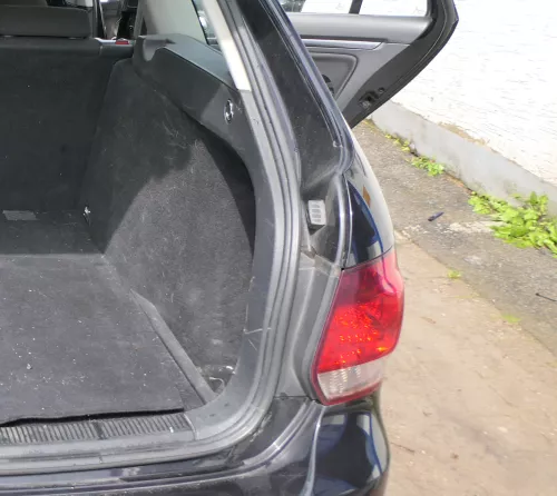 VW Golf Kombi 5 + 6 AJ Abdeckung Verkleidung Kofferraum hinten rechts 
