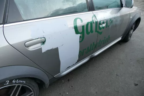 A6 4Z Allroad Tür Türblatt hinten rechts grau + Rahmen - ohne Anbauteile (179254)