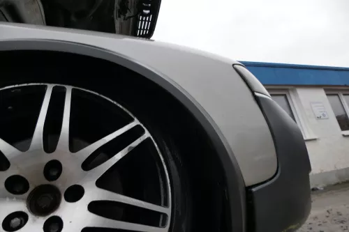 Audi A6 4Z Allroad Kotflügel vorne rechts grau + Leiste (179256)